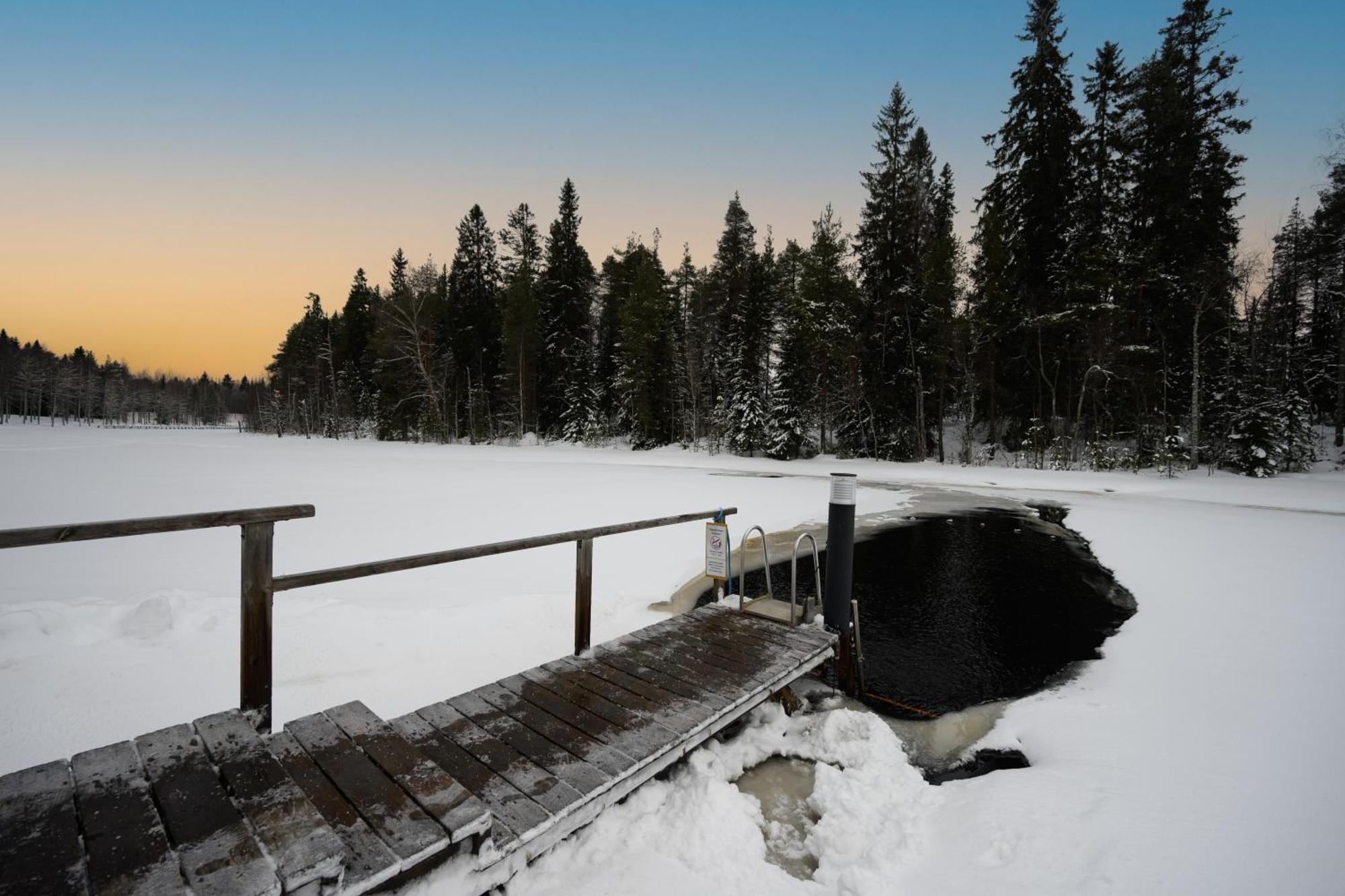 Kylpylaehotelli Kiannon Kuohut Suomussalmi Buitenkant foto